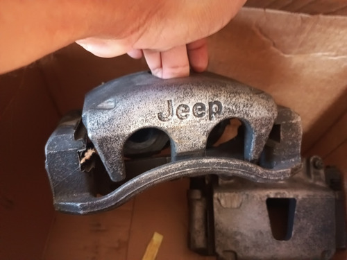 Caliper Delantero Para Camioneta Grand Cherokee Año 2006