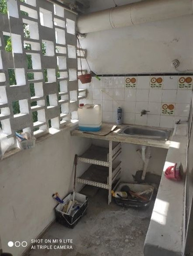Alquiler Apartamento En Bolívar. 2 Dormitorios.