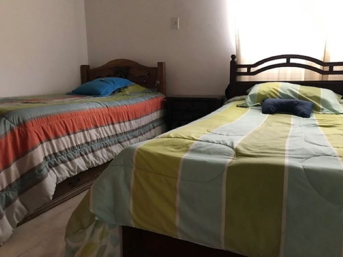 Imagen 10 de 27 de Florelia Mota Vende Casa En Las Morochas De San Diego