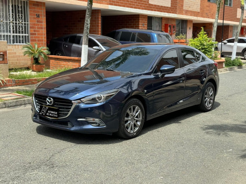 Mazda 3 2.0 Touring