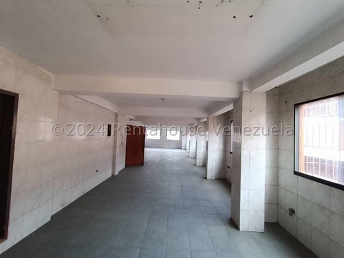 Yonny Silva Rentahouse Vende Excelente Edificio En Valle Arriba Guatire Rcys 24-23134
