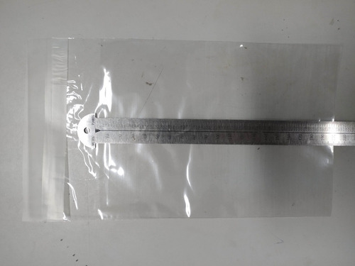 Imagen 3 de 3 de Bolsa De Celofán Polipropileno 20x15 Con Pega Adhesiva