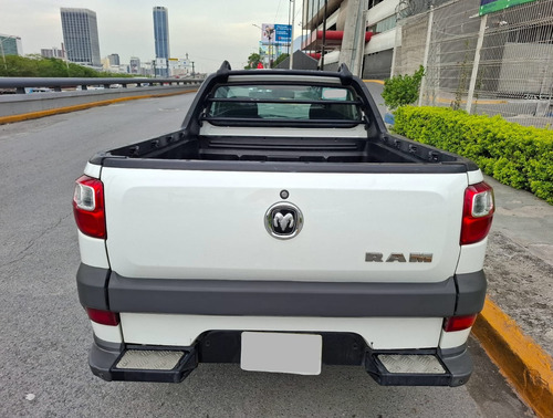 RAM 700 1.6 Slt Mt