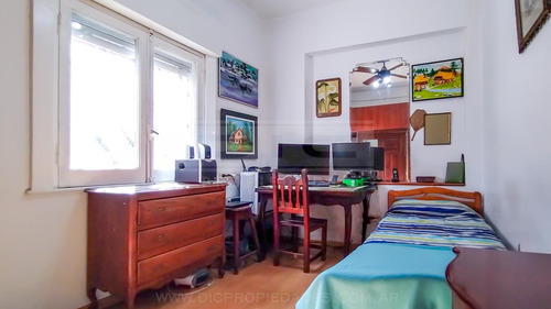 Casa 3 Dormitorios Venta - Florida Oeste