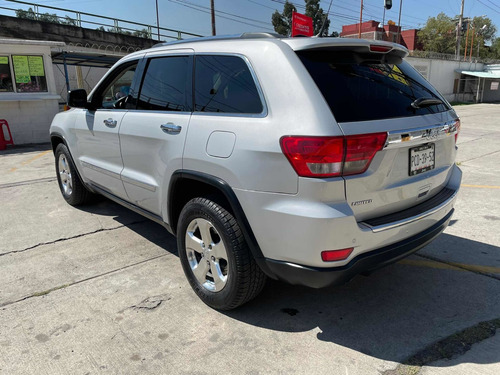 Imagen 6 de 15 de Jeep Grand Cherokee 4.7 Limited V8 4x2 Aut Ac 2011