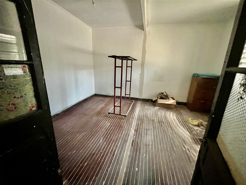 Casa En Arriendo De 10 Dorm. En Ñuñoa