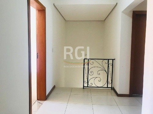 Casa Em Hípica Com 3 Dormitórios - Mi270020