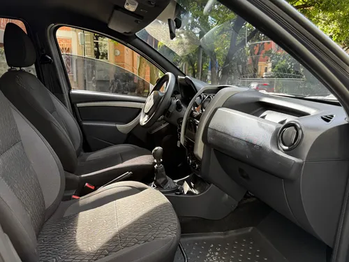 Renault Duster Oroch 2.0 Intens 4x2 Mec.