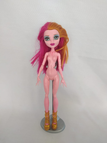 Gigi Grant Monster High  Mattel 2012