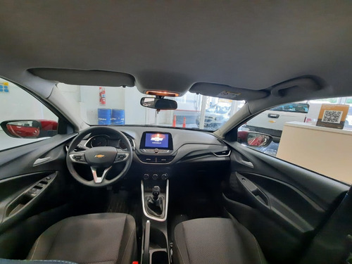 Imagen 11 de 25 de Chevrolet Onix Lt Tech 1.2 Manual Nq