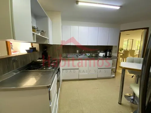 Apartamento En Venta En Medellín - Los Conquistadores Cod 67089