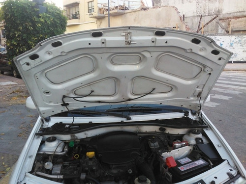 Renault Logan 2010 1.6 Pack Gnc Blanco