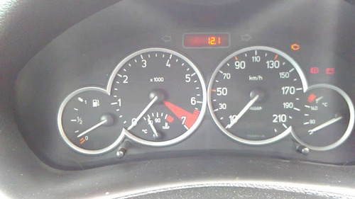 Imagen 12 de 19 de Peugeot 206 2008 1.6 Sw Xs Premium