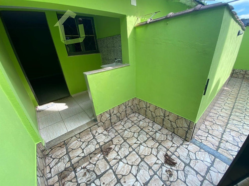 Imagem 5 de 10 de Aluguel - Quitinete Próximo À Unig - Nova Iguaçu