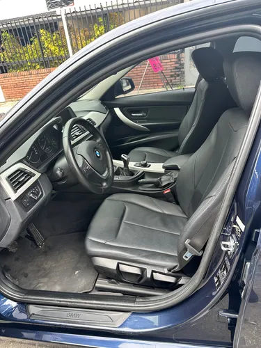 BMW Serie 3 2.0 320i F30 Standard