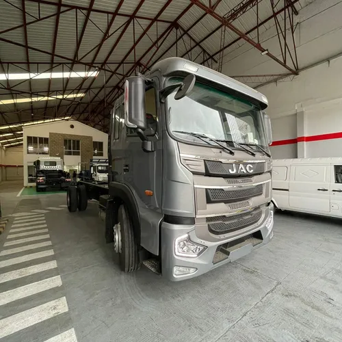 Jac Xvr