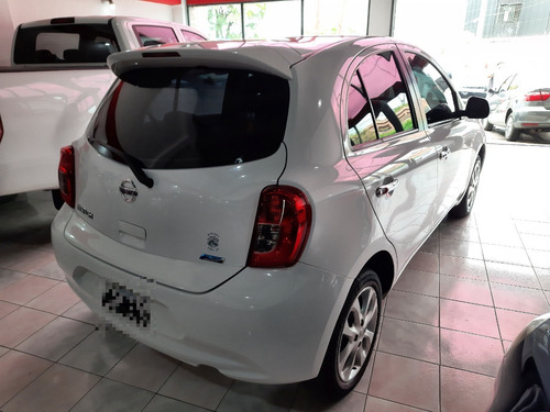 Nissan March 1.6 2014 40000km