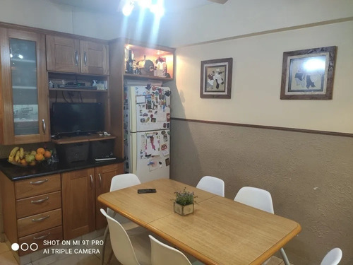 Imagen 4 de 14 de Casa En Venta, Moron Residencial, 4 Ambientes Cochera Parrilla