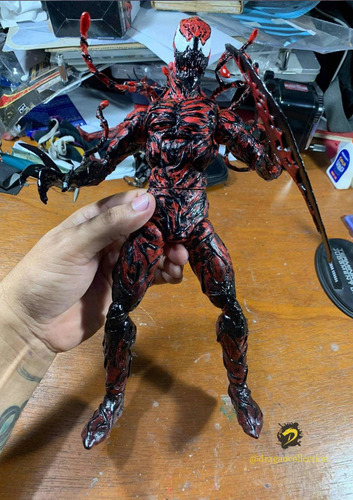 Carnage Carnificina Marvel Icons 30cm Custom Leia O Anúncio (Recondicionado)