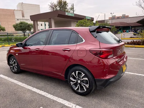 Chevrolet Onix 1.0 Premier At