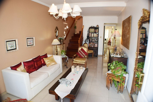 Imagen 2 de 13 de Triplex En Venta En Ramos Mejia Sur