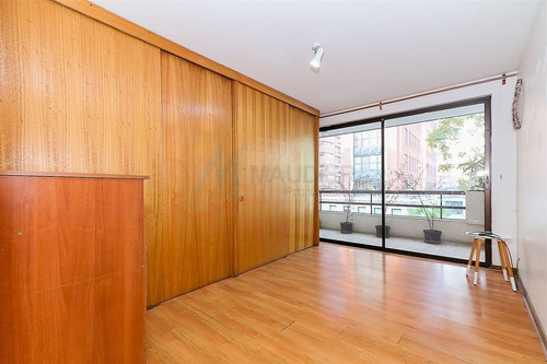 Departamento En Venta De 4 Dorm. En Las Condes