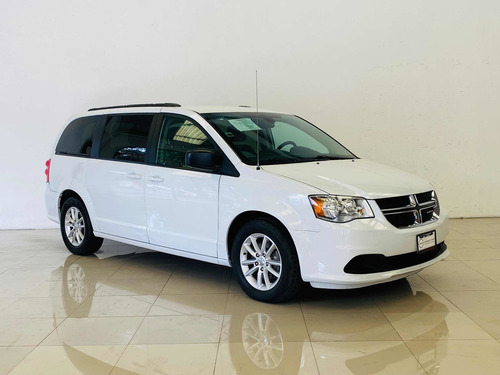 Imagen 11 de 15 de Dodge Grand Caravan 2019 3.7 Sxt+ At
