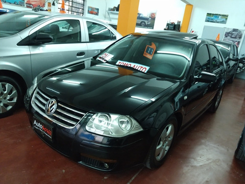 Volkswagen Bora 2.0 Gnc Muy Bueno Tomo Auto Fcio X Bco