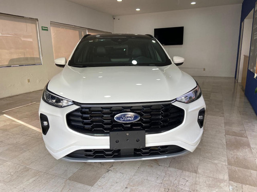 Ford Escape 198 St-line select 5p At