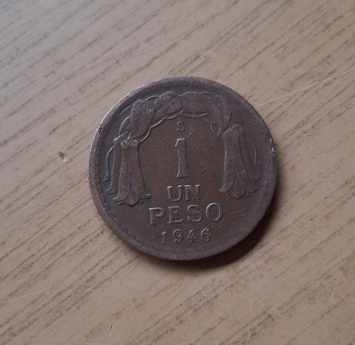 Imagen 1 de 2 de Moneda De Un Peso Año 1946