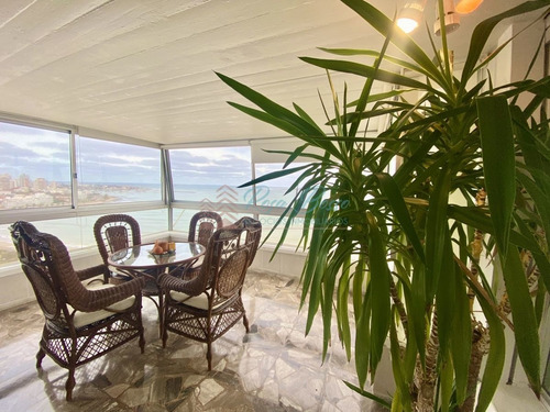 Imagen 23 de 30 de Apartamento En Primera Linea Mansa En Venta