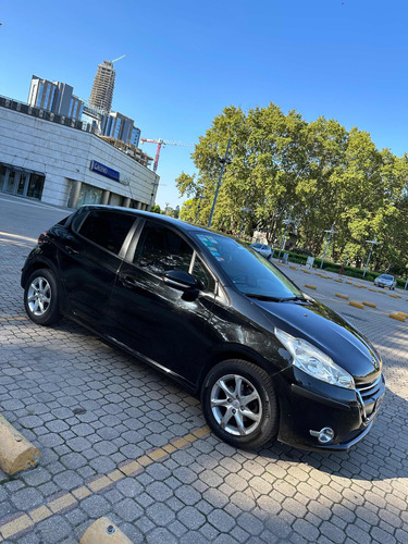 Peugeot 208 1.5 Allure Touchscreen