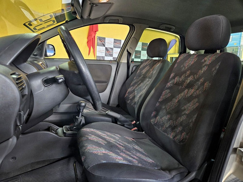 Chevrolet Corsa Sedan 1.0 MPFI MAXX SEDAN 8V