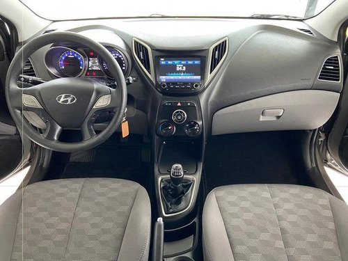 Hyundai Hb20s 1.6 Comfort Plus 16v Flex 4p Manual