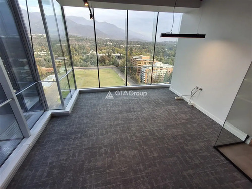 Arriendo Espectacular Oficina 360 M2. Exclusivo Edificio
