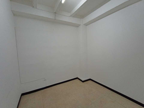 Imagen 16 de 18 de Local En Arriendo Pasajes Centro De Pereira 4854761
