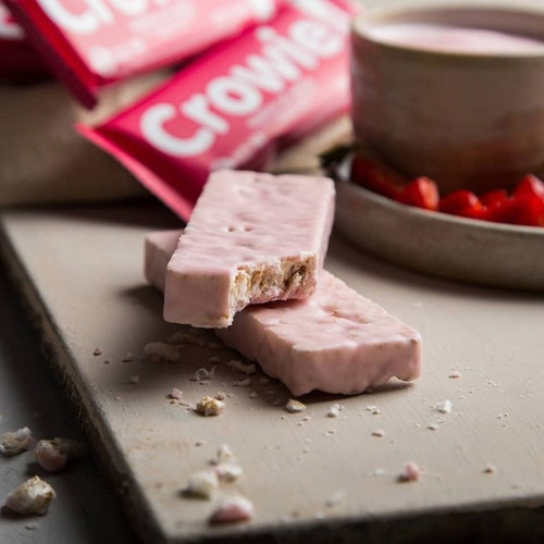 Imagen 2 de 4 de Barritas De Arroz Y Yogurt De Frutilla Crowie - 24 Unidades