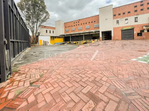 Bodega Industrial En Arriendo En Gorgonzola