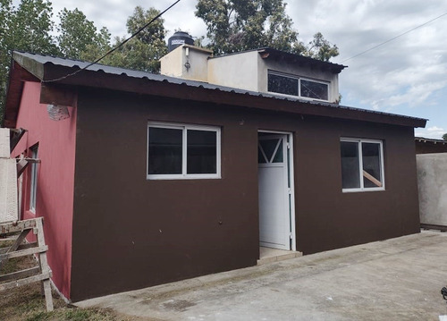 Venta Casa Nuevas Mar Del Tuyu