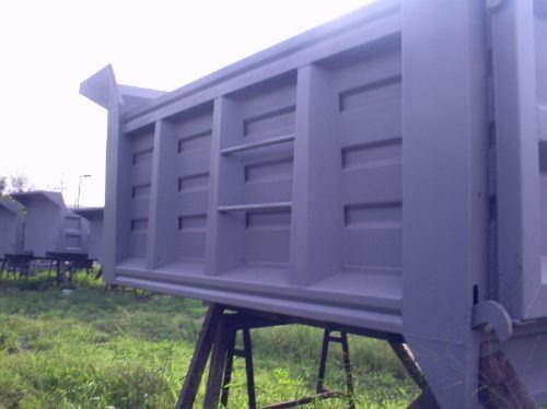 Imagen 2 de 14 de Caja De Volteo De 7 M3 Piso De 1/4 Y Paredes 3/16