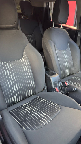 Fiat Toro 1.8 Endurance 16v Flex 4x2 Aut. 4p