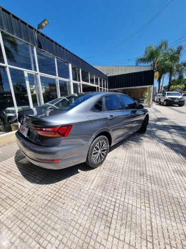Volkswagen Vento 1.4 Comfortline 150cv At