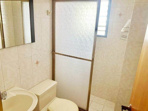 Imagen 12 de 14 de Apartamento En Venta Los Chaguaramos, Mls 22-13282 Juan Villarroel 0416 6120354
