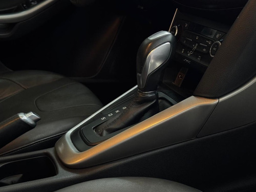 Ford Focus 2.0 SE PLUS 16V FLEX 4P POWERSHIFT