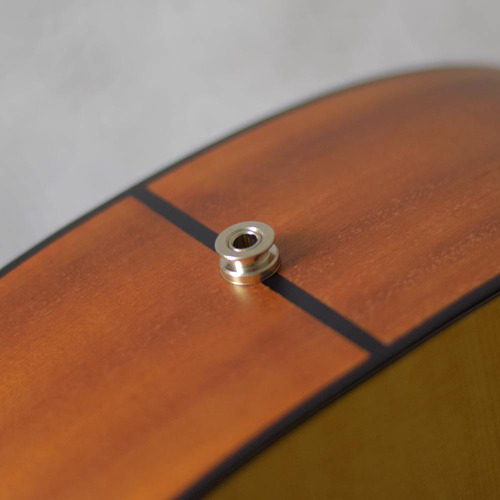 Violão Seizi Ryu Grand Auditorium Tampo Em Spruce Eletroacústico Afinador Embutido Recarregável Kaizen Bag Seizi Armor Com Palheta