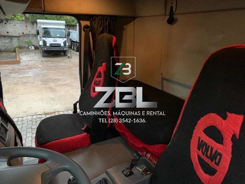 Imagem 5 de 7 de Volvo Vm 270 8x2