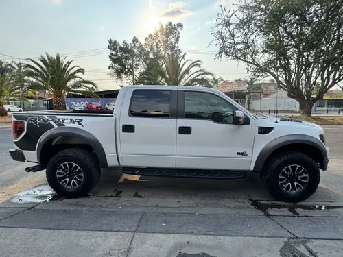Ford Lobo Raptor