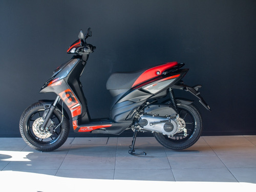 Imagen 5 de 15 de Scooter Aprilia Sr 160 Negro - Cuotas Sin Interés