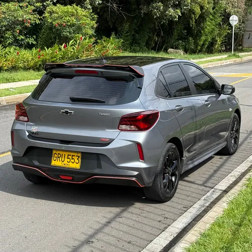 Chevrolet Onix 1.0T Rs Mt