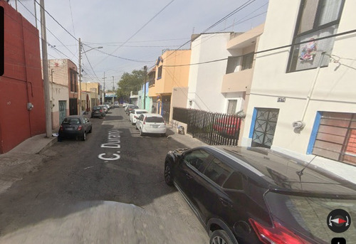 Departamento Ubicada En Colonia Mezquitan Guadalajara, Jalisco. Con 1 Recamara Y 73m2. Entre Av. Manuel Ávila Camacho Y Av. Enrique Díaz De León.
